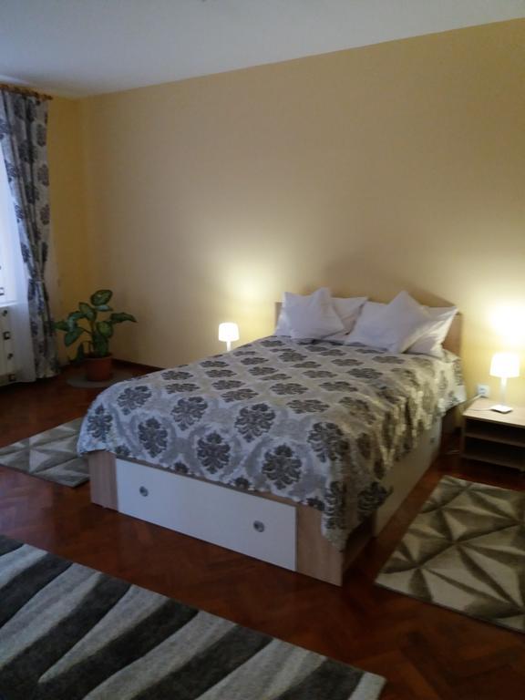 Casa Bella Chis Apartment Сибиу Екстериор снимка