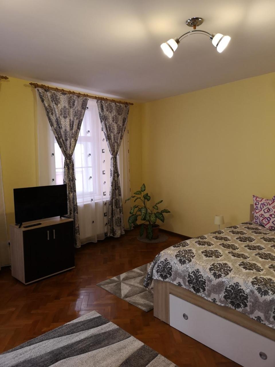 Casa Bella Chis Apartment Сибиу Екстериор снимка